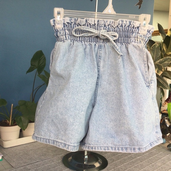 High-Rise Paper Bag Denim Mom Shorts - Picture 1 of 6